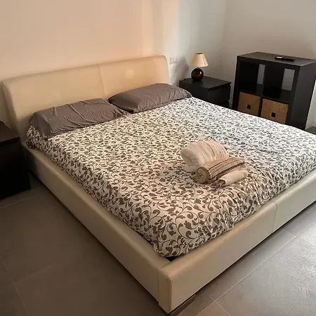 F&g Downtown Citta Studi Guest house